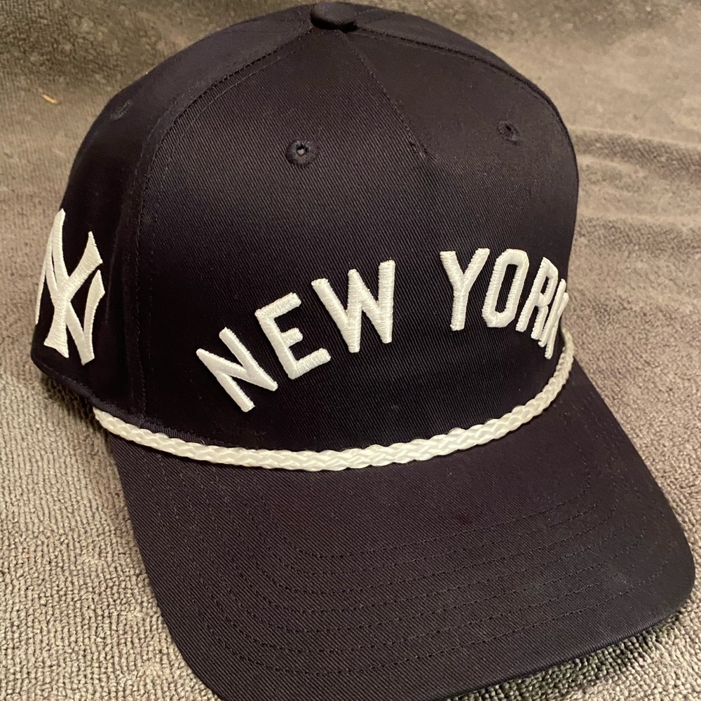 47’ New Tork Yankees Snapback Hat